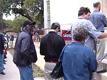 Texans voting