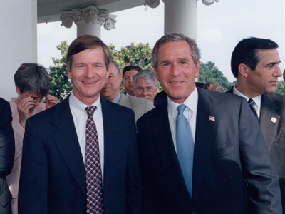 Rep. Lamar Smith meets with the President